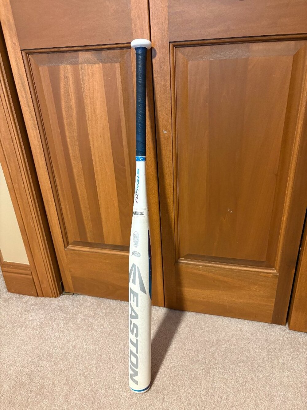 Easton Stealth Flex Fastpitch Softball Bat 33" 23oz White FP17SF10